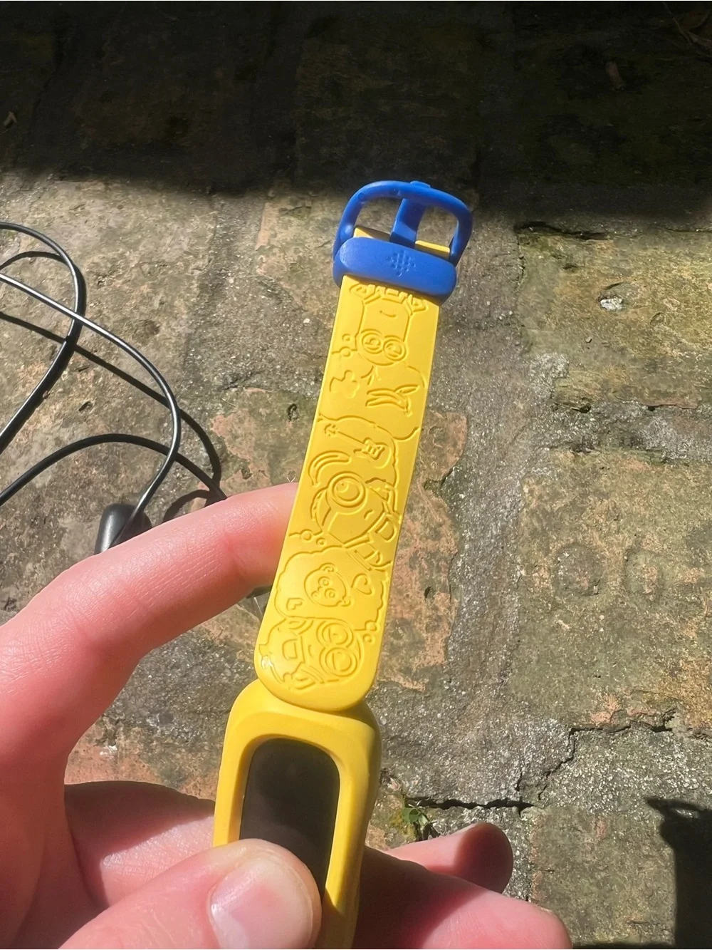 fitbit minions Yellow Silicone Fitness Band with Yellow Capsule